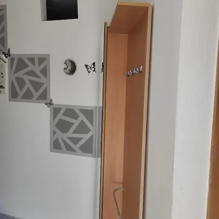 Apartment Dani Supetar